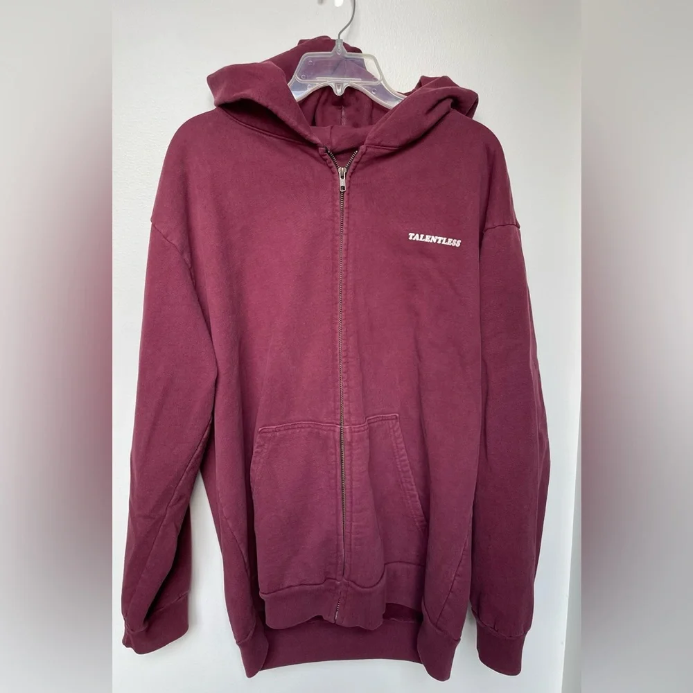 Talentless Maroon Matching Set - Picture 2 of 7